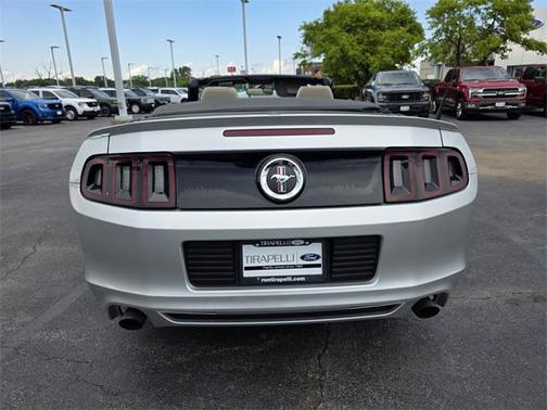 2013 Ford Mustang V6 Premium
