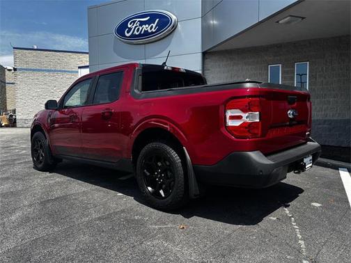 2022 Ford Maverick Lariat