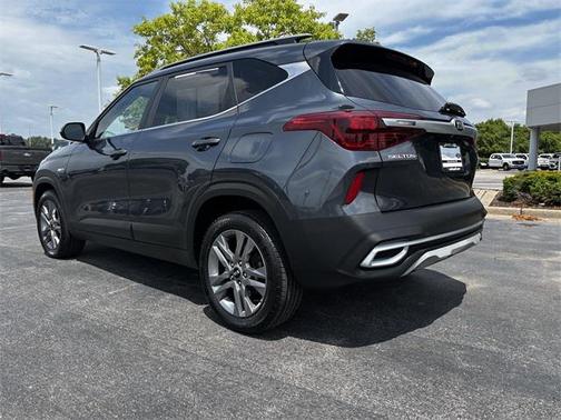 2021 Kia Seltos S
