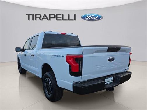 2023 Ford F-150 Lightning Pro