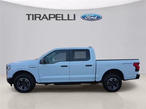 2023 Ford F-150 Lightning Pro