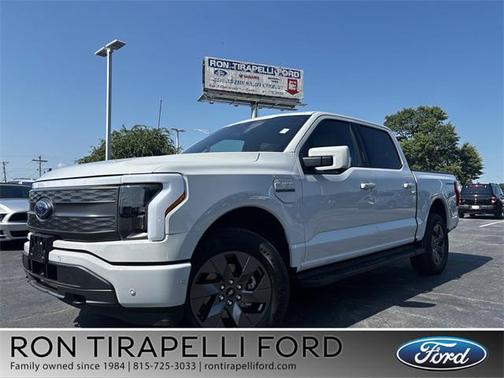 2023 Ford F-150 Lightning LARIAT