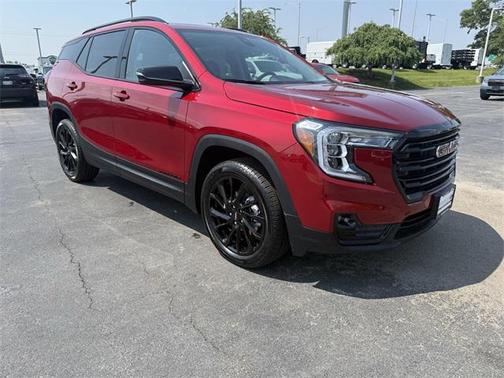 2024 GMC Terrain SLT