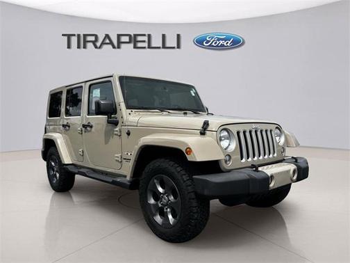 2016 Jeep Wrangler Unlimited Sahara