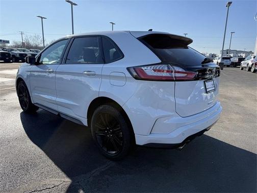 2021 Ford Edge ST Line