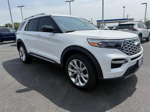 2022 Ford Explorer Platinum