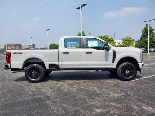 2025 Ford F-250