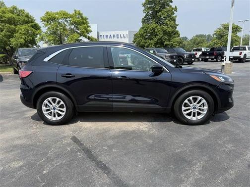 2021 Ford Escape SE