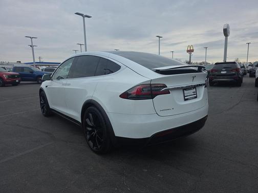 2018 Tesla Model X 75D