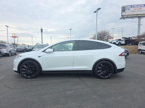 2018 Tesla Model X 75D