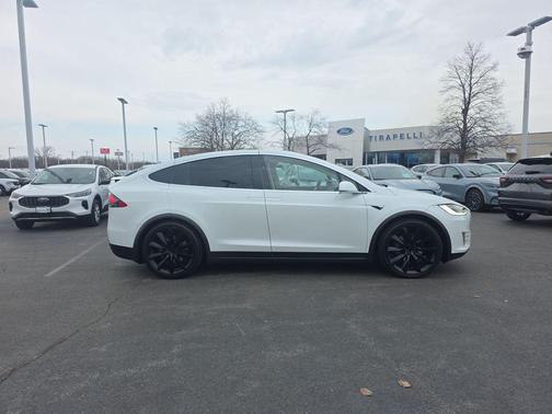 2018 Tesla Model X 75D