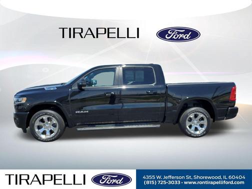 Diamond Black Crystal Pearlcoat 2025 RAM 1500 Big Horn/Lone Star