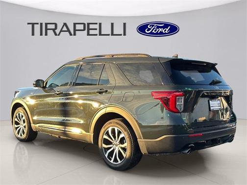 2022 Ford Explorer ST-Line