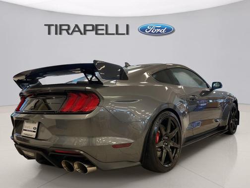 2021 Ford Shelby GT500 Base