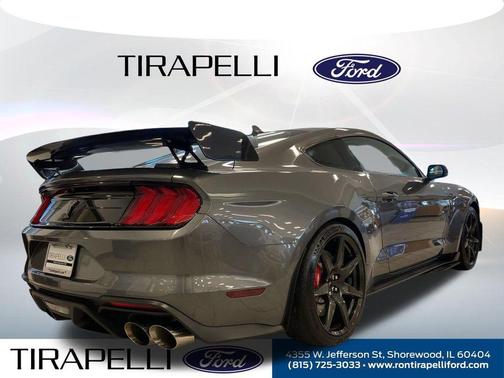 2021 Ford Shelby GT500 Base