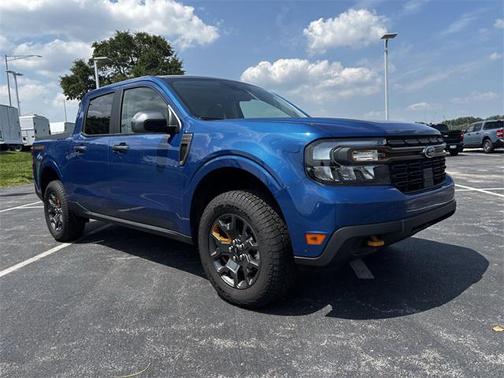 2023 Ford Maverick Lariat
