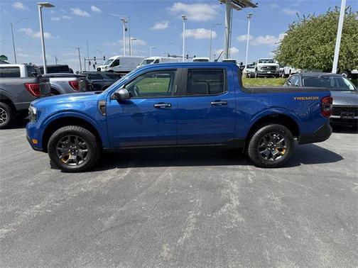 2023 Ford Maverick Lariat