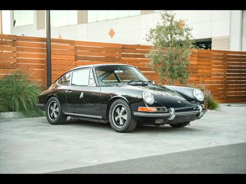 1965 Porsche 911 Base