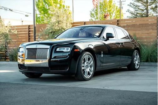 2017 Rolls-Royce Ghost Sedan