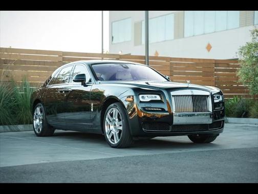 2017 Rolls-Royce Ghost Sedan