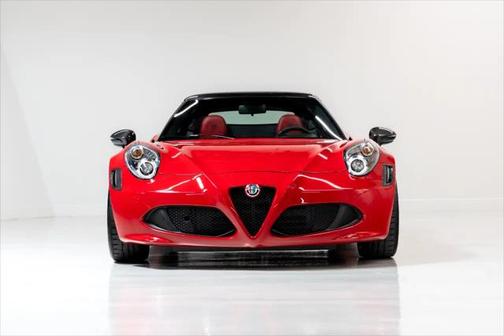 2018 Alfa Romeo 4C Spider Base