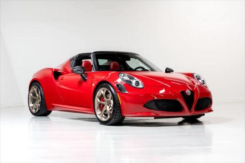 2018 Alfa Romeo 4C Spider Base