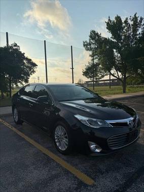 2014 Toyota Avalon Hybrid XLE Premium