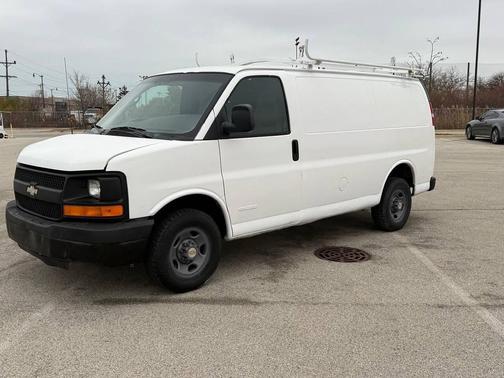 2004 Chevrolet Express 2500 Base