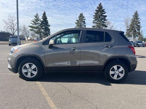 2022 Chevrolet Trax LS