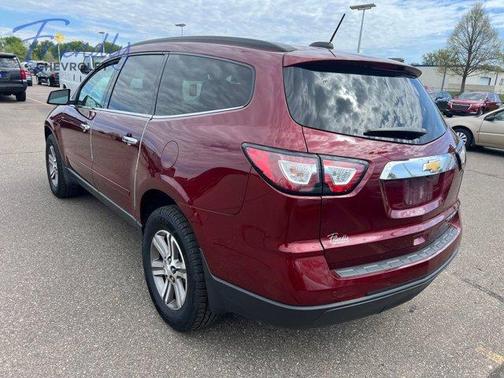 Siren Red Tintcoat 2016 Chevrolet Traverse 2LT