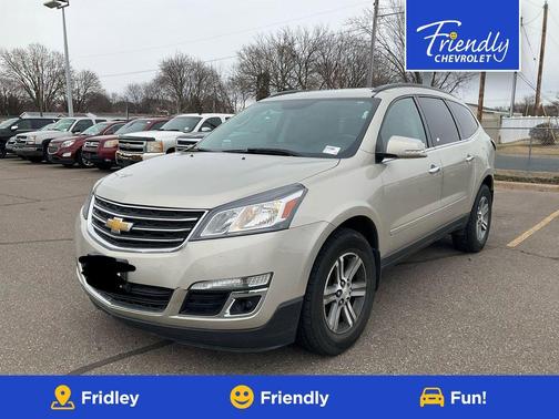 Champagne Silver 2015 Chevrolet Traverse 2LT
