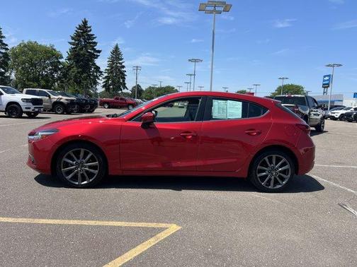 2018 Mazda Mazda3 Grand Touring