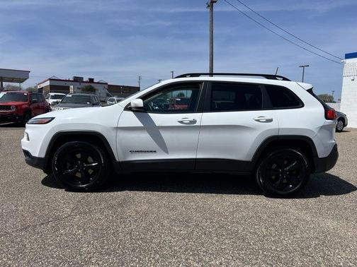 2016 Jeep Cherokee Altitude