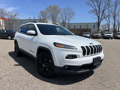 2016 Jeep Cherokee Altitude