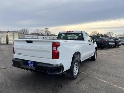 2026 Chevrolet Silverado 1500 WT