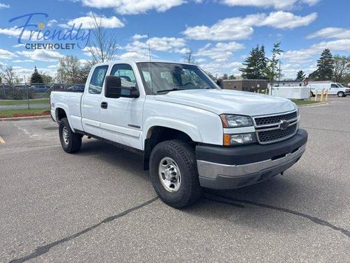 Summit White 2005 Chevrolet Silverado 2500 LS H/D Extended Cab