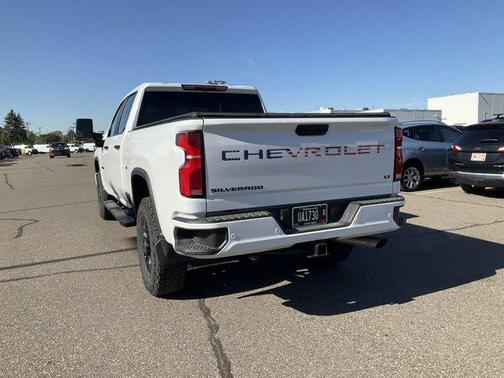 2024 Chevrolet Silverado 3500 LT