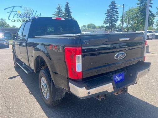 Shadow Black 2017 Ford F-250 XLT