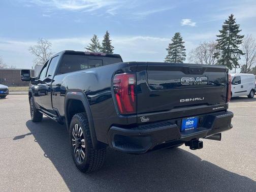 2024 GMC Sierra 3500 Denali Ultimate