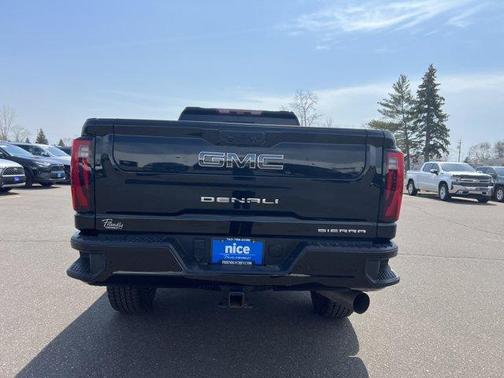 2024 GMC Sierra 3500 Denali Ultimate