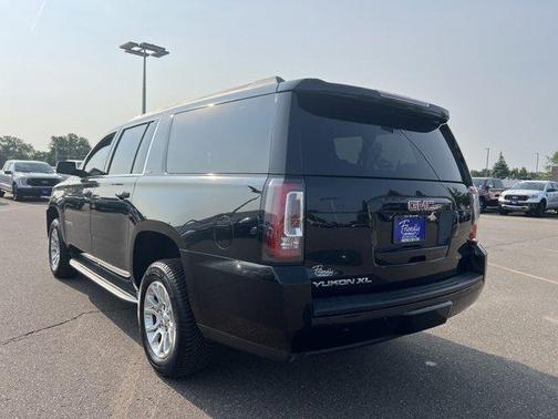 2020 GMC Yukon XL SLT
