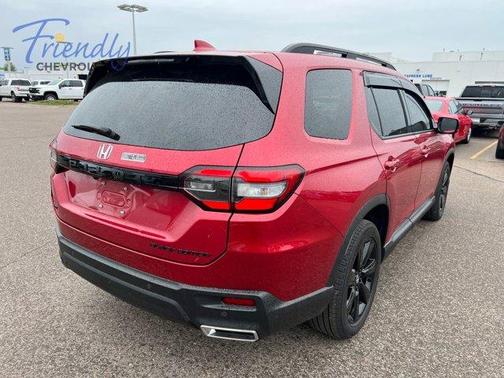 Radiant Red Metallic II 2025 Honda Pilot Black Edition