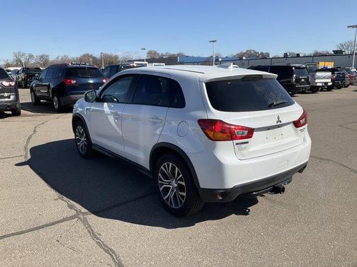 2017 Mitsubishi Outlander Sport ES