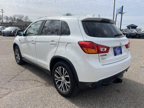 2017 Mitsubishi Outlander Sport ES