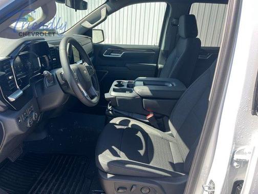 Summit White 2026 Chevrolet Silverado 1500 LT