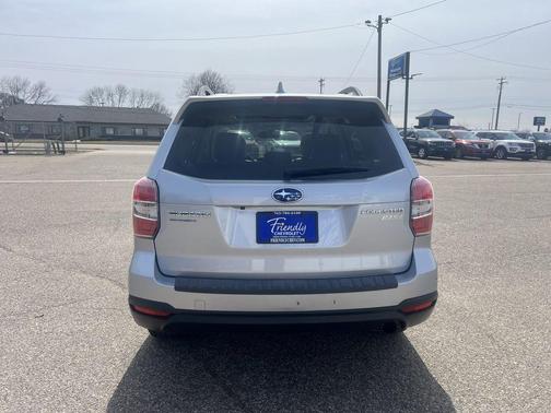 2016 Subaru Forester 2.5i Limited