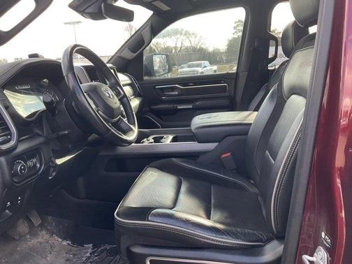 Delmonico Red Pearlcoat 2021 RAM 1500 Laramie