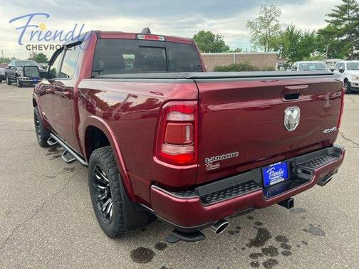 Delmonico Red Pearlcoat 2021 RAM 1500 Laramie