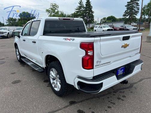 Summit White 2021 Chevrolet Silverado 1500 Custom