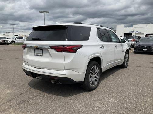 2022 Chevrolet Traverse High Country